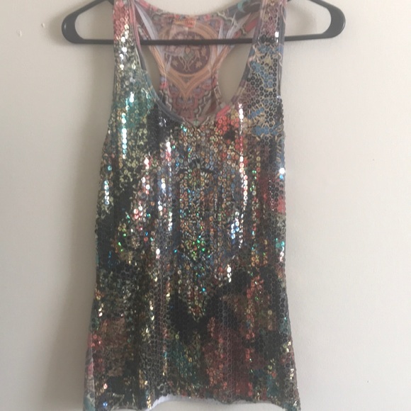 Sequence Raserback Tank - Picture 1 of 2